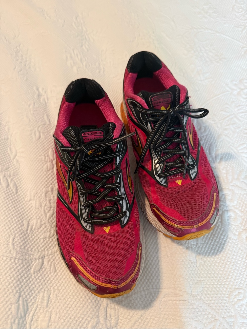Brooks - Ghost 7                Women's Pink Running Sneakers